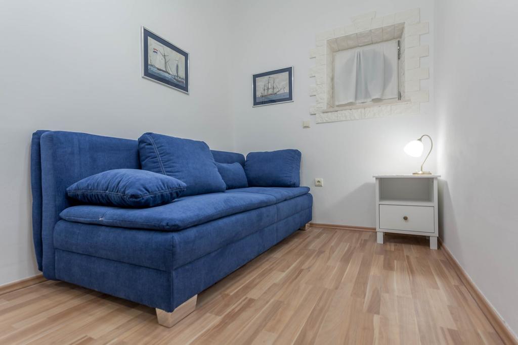 Chic Apartment In Center สปลิท ห้อง รูปภาพ