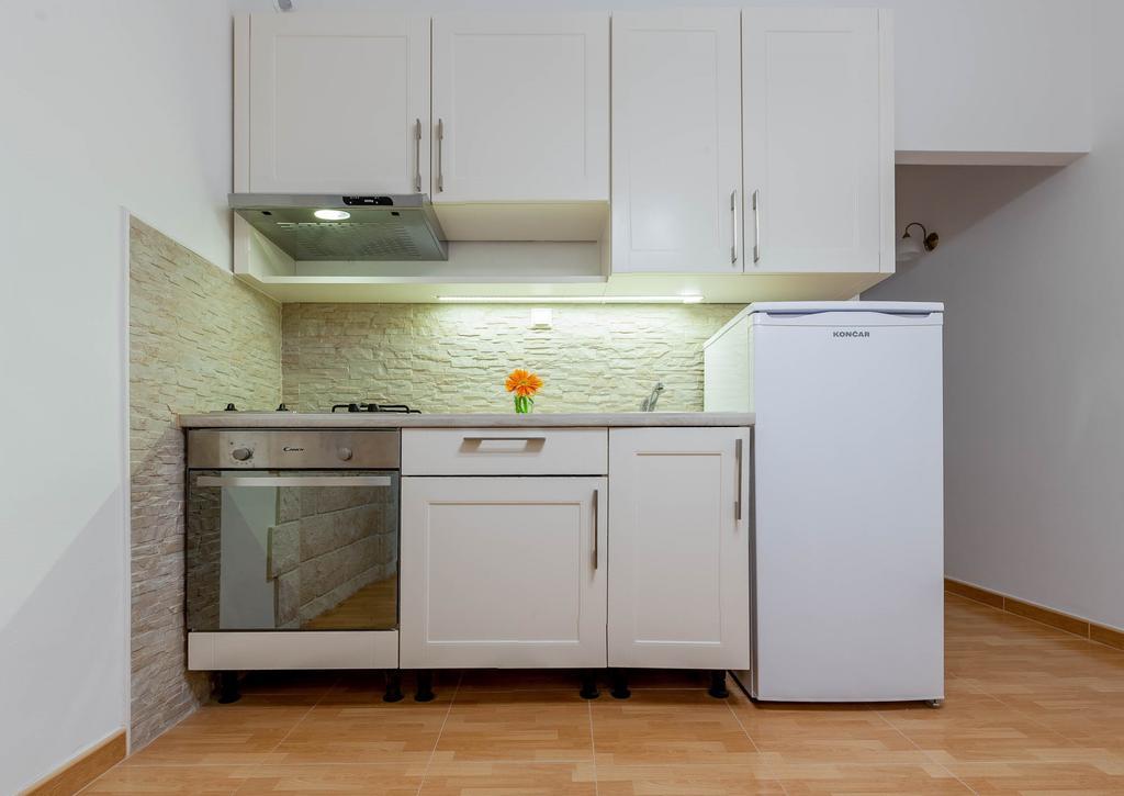 Chic Apartment In Center สปลิท ห้อง รูปภาพ